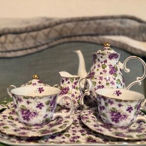 Lefton Violet chintz Purple Floral Tea Set - Violet Blossom Pattern